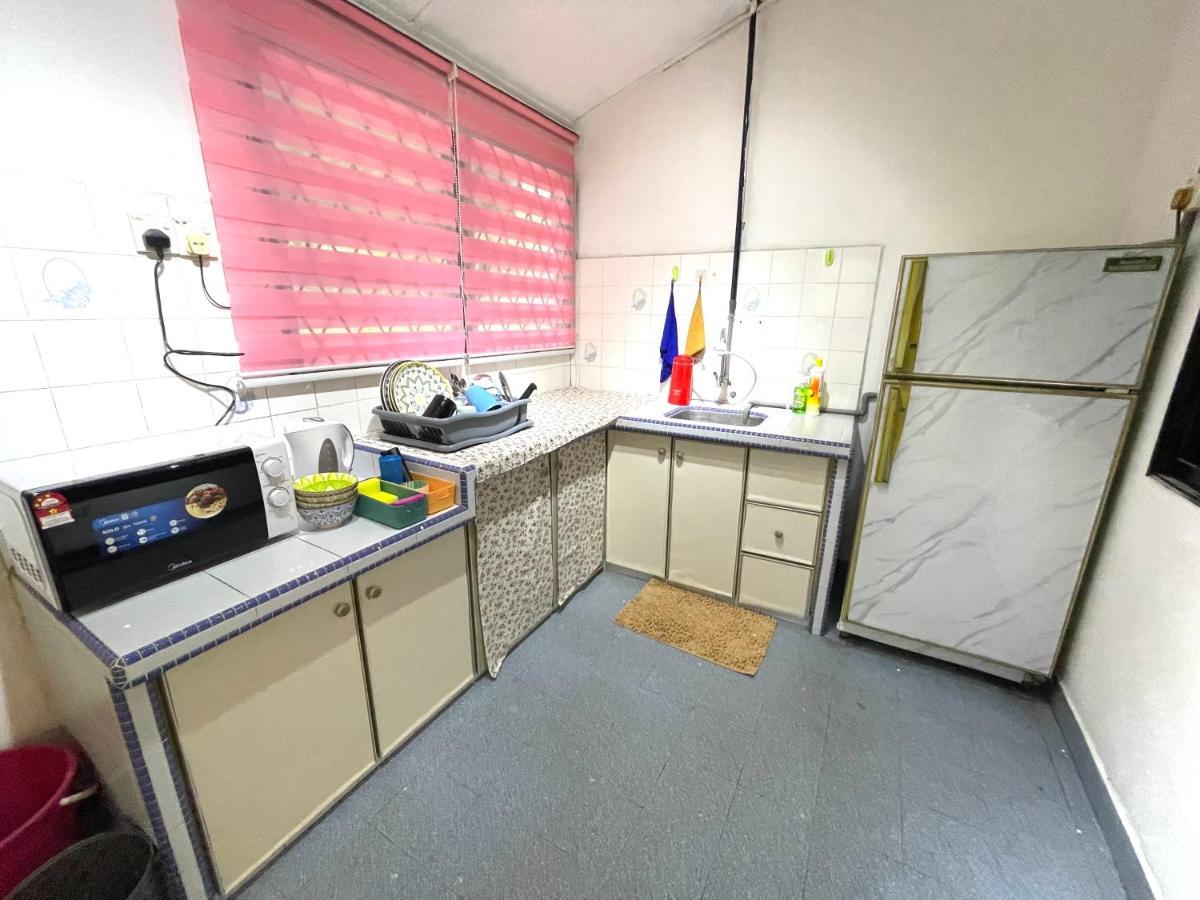 Heritage Cozy Entire 3 Bedroom House At Kijang Alma Bukit Mertajam Extérieur photo