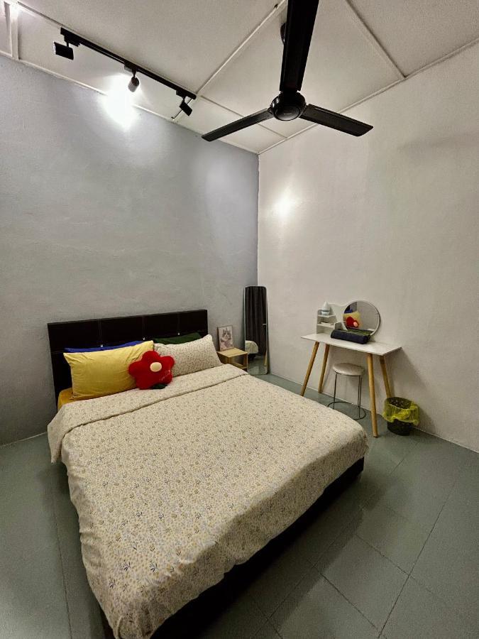 Heritage Cozy Entire 3 Bedroom House At Kijang Alma Bukit Mertajam Extérieur photo